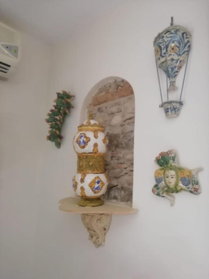 Casa Antica Savoia Taormina Exterior foto